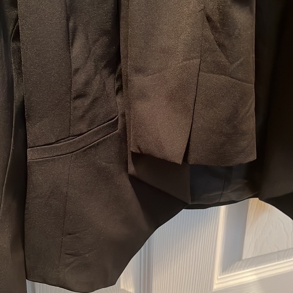 Black blazer New York and company size small - Picture 3 of 5